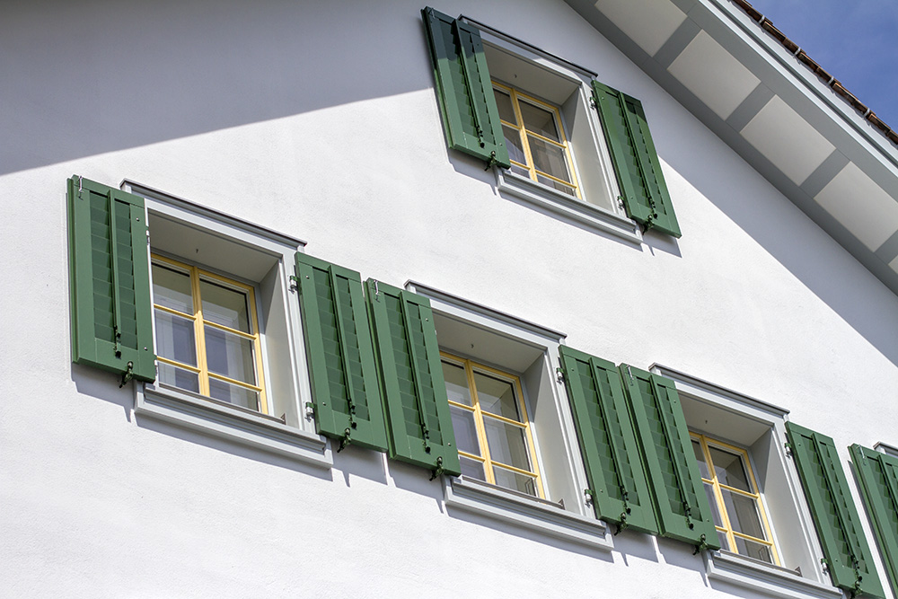 holz-fenster-truetsch-fenster-ag-ibach-schwyz